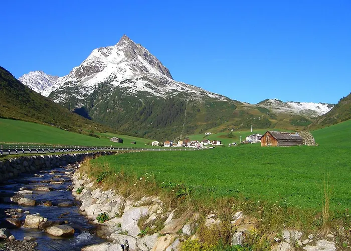 Guest house Valluela 3*